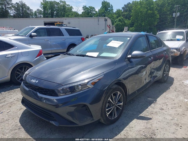 2023 Kia Forte Lxs მანქანა იყიდება აუქციონზე, vin: 3KPF24ADXPE695697, აუქციონის ნომერი: 42277181