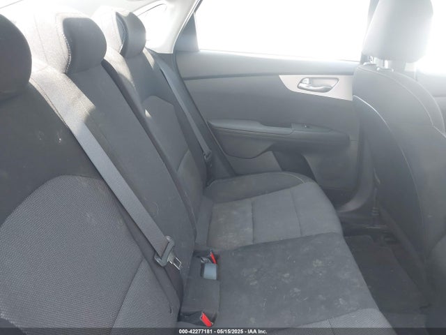 2023 Kia Forte Lxs მანქანა იყიდება აუქციონზე, vin: 3KPF24ADXPE695697, აუქციონის ნომერი: 42277181