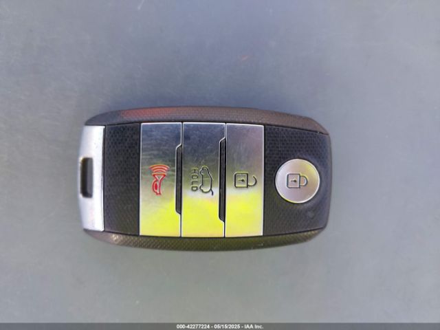 KNDPN3AC5H7053371 KIA Sportage Ex