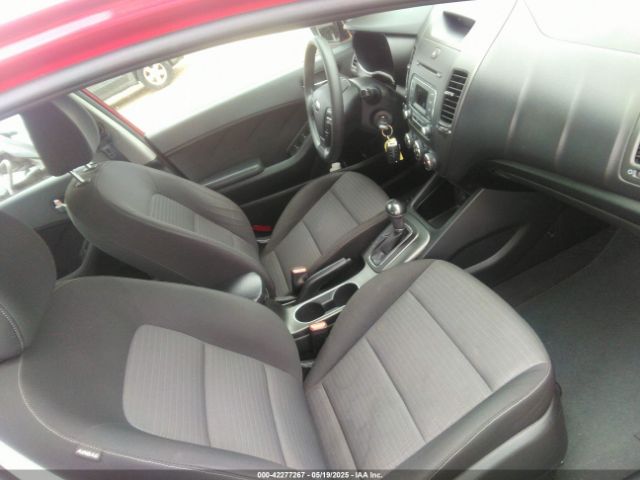 KNAFX4A68G5439117 KIA FORTE LX
