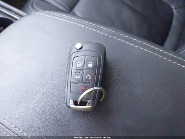 1G4GB5G37EF118973 Buick lfx
