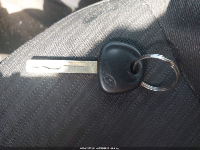 KMHCT5AE8HU312157 Hyundai ACCENT SE