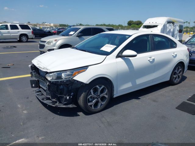 3KPF24AD5KE107312 KIA FORTE FE
