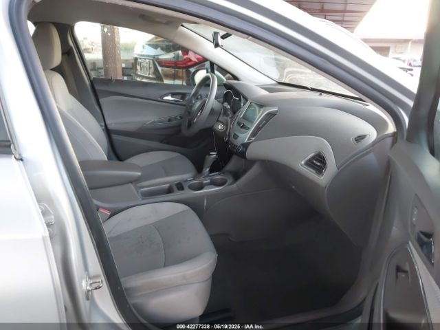 1G1BC5SM5J7152872 Chevrolet Cruze Ls Auto