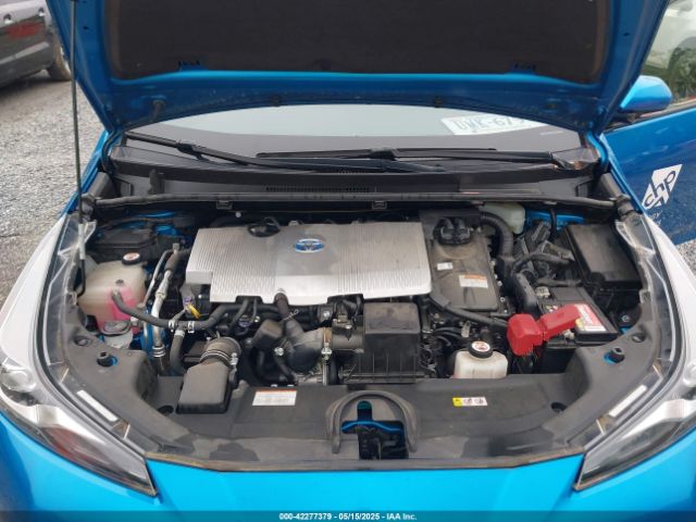 JTDL9RFU1L3017703 Toyota Prius Le Awd-e