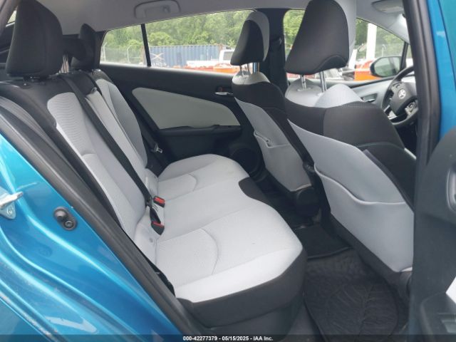 JTDL9RFU1L3017703 Toyota Prius Le Awd-e