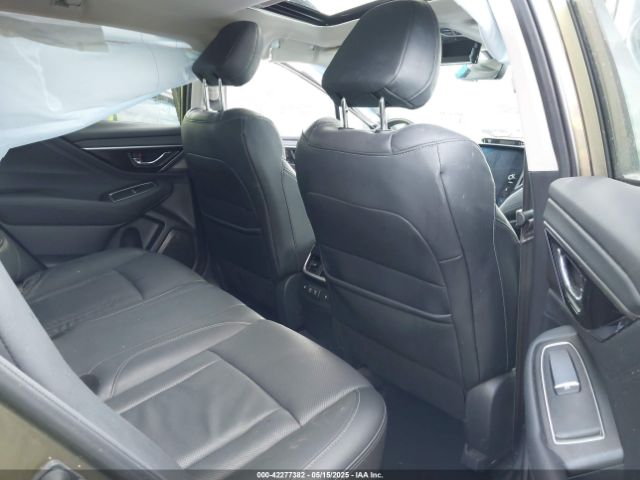 4S4BTANC6N3186444 Subaru Outback Limited