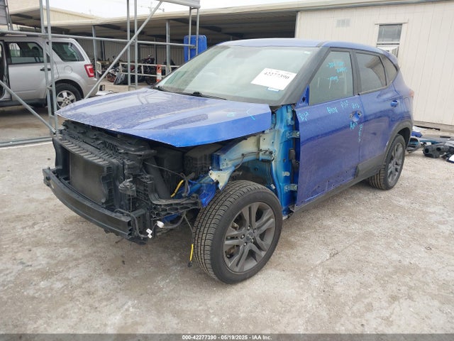 KNDEPCAA1P7369526 KIA nu