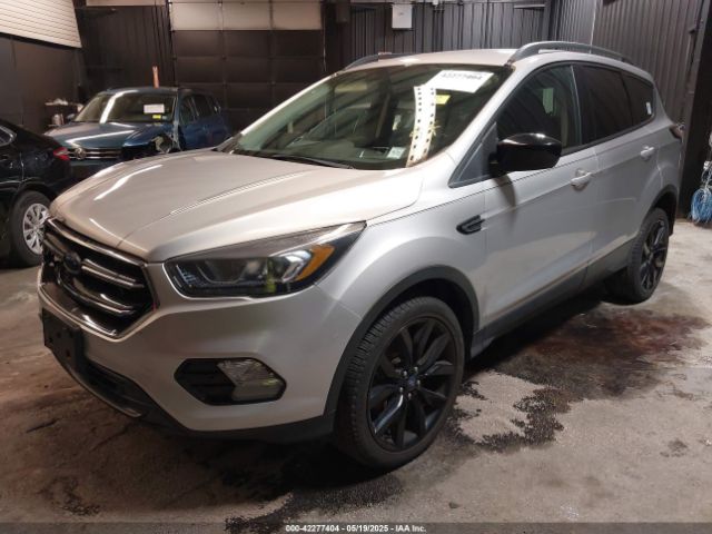 1FMCU9GD0JUD33111 Ford ESCAPE SE