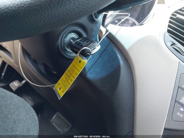 KM8SM4HF6JU273835 Hyundai Santa Fe Se