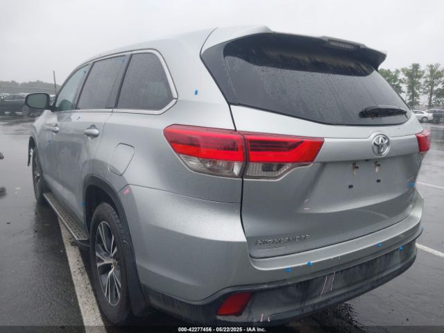 5TDBZRFH9KS975208 Toyota Highlander Le