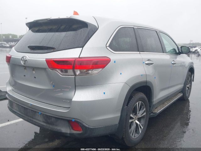 5TDBZRFH9KS975208 Toyota Highlander Le