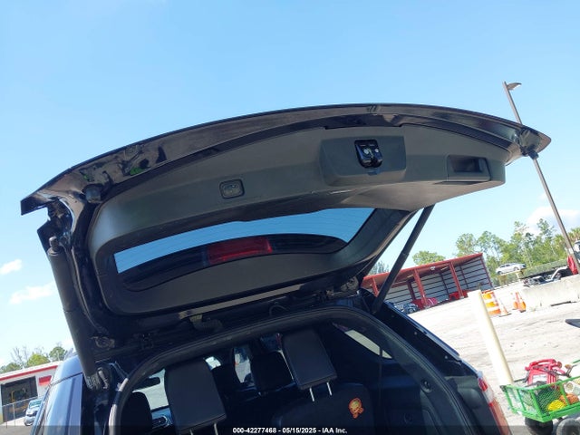 1FM5K8D89JGC38674 Ford EXPLORER XLT