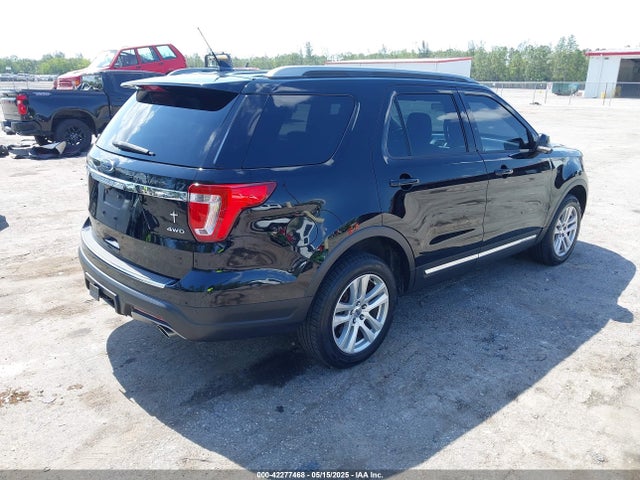 1FM5K8D89JGC38674 Ford EXPLORER XLT