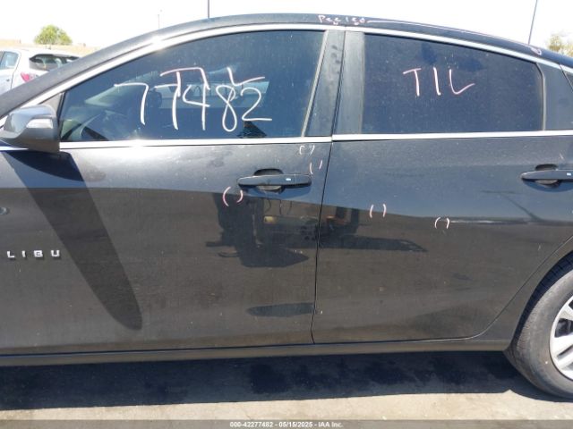 1G1ZD5ST3JF275577 Chevrolet MALIBU LT