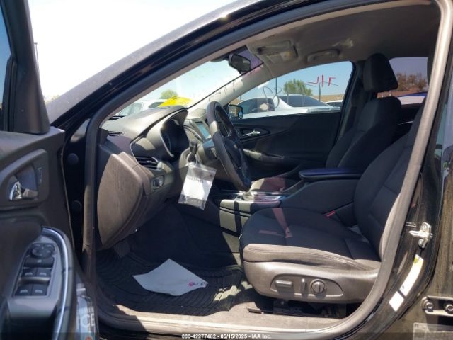 1G1ZD5ST3JF275577 Chevrolet MALIBU LT
