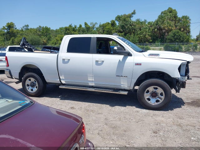 3C6UR5DJ9LG155659 RAM 2500 Big Horn  4x4 6'4 Box