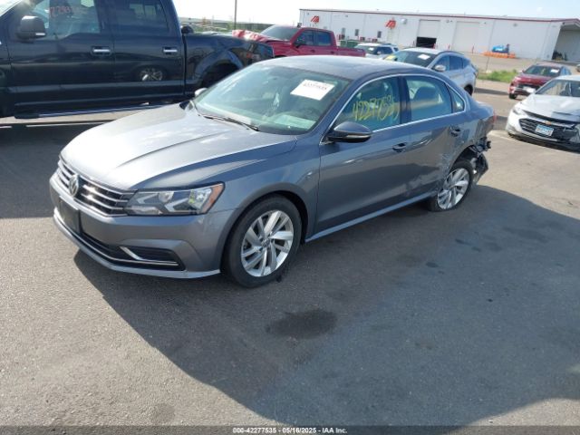 2018 VOLKSWAGEN PASSAT 1VWBA7A36JC040815 Photo 1