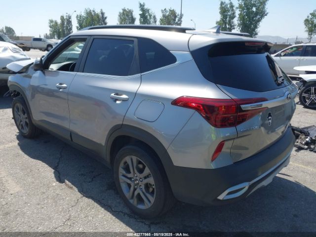 2021 KIA SELTOS KNDEU2AA8M7225051 Photo 2