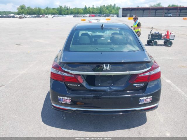 JHMCR6F74HC019590 Honda Accord Hybrid Touring