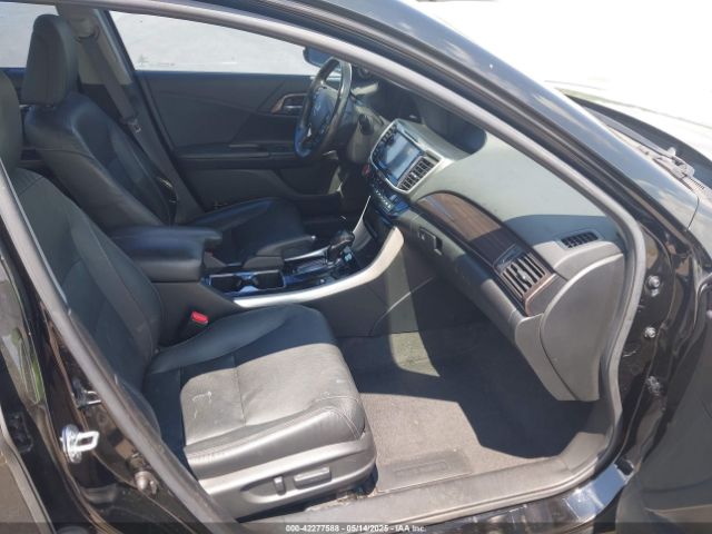 JHMCR6F74HC019590 Honda Accord Hybrid Touring