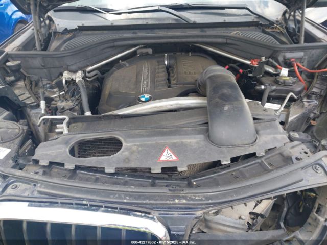 2014 BMW X5 5UXKR2C5XE0H34333 Photo 9