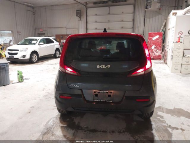 KNDJ23AU8N7814817 KIA SOUL LX