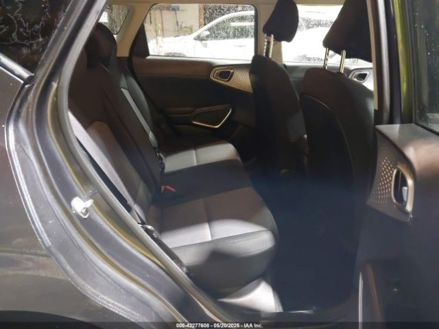 KNDJ23AU8N7814817 KIA SOUL LX