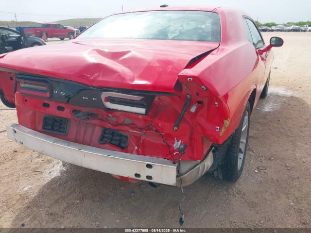 2C3CDZAG4GH148745 Dodge Challenger Sxt