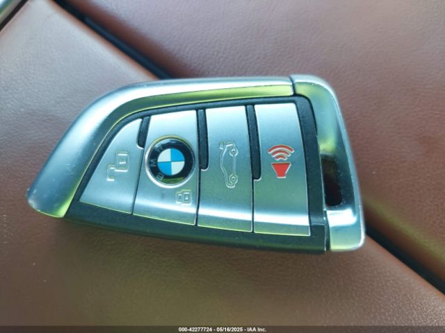 2022 BMW X7 5UXCX6C09N9J33266 Photo 10