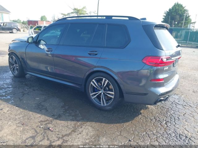 2022 BMW X7 5UXCX6C09N9J33266 Photo 2
