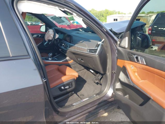 2022 BMW X7 5UXCX6C09N9J33266 Photo 4