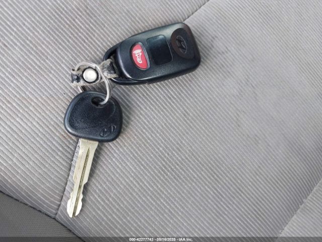 5NPD74LF8HH186499 Hyundai ELANTRA SE