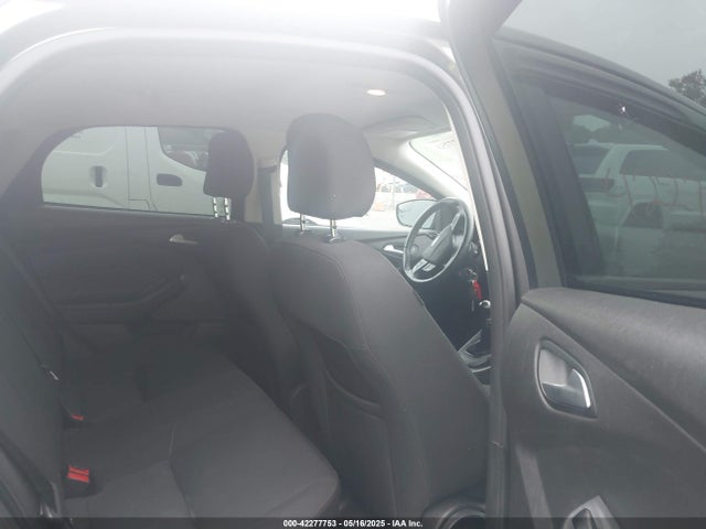 Ford FOCUS SE 2015 1FADP3F28FL353185 Image 8
