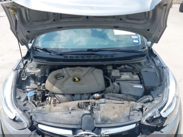 KMHDH4AE8EU201037 Hyundai ELANTRA SE