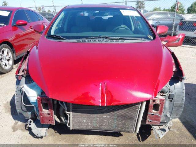 5NPDH4AE0FH572449 Hyundai ELANTRA SE