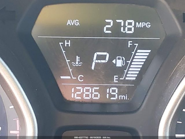 5NPDH4AE0FH572449 Hyundai ELANTRA SE