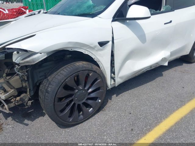 2022 TESLA MODEL Y 7SAYGDEFXNF327701 Photo 5