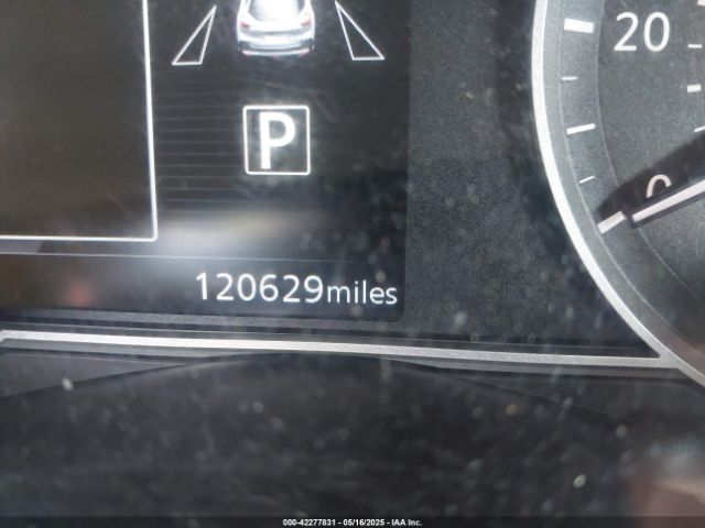 3N1CP5CUXKL528075 Nissan KICKS SR