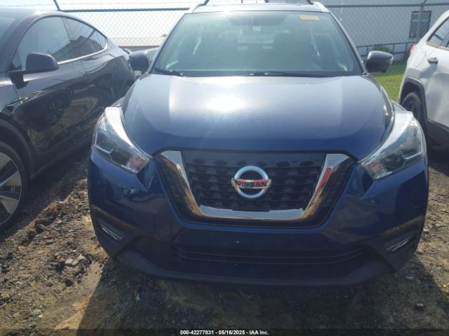 3N1CP5CUXKL528075 Nissan KICKS SR