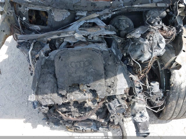 2019 AUDI Q8 WA1BVAF1XKD011772 Photo 9