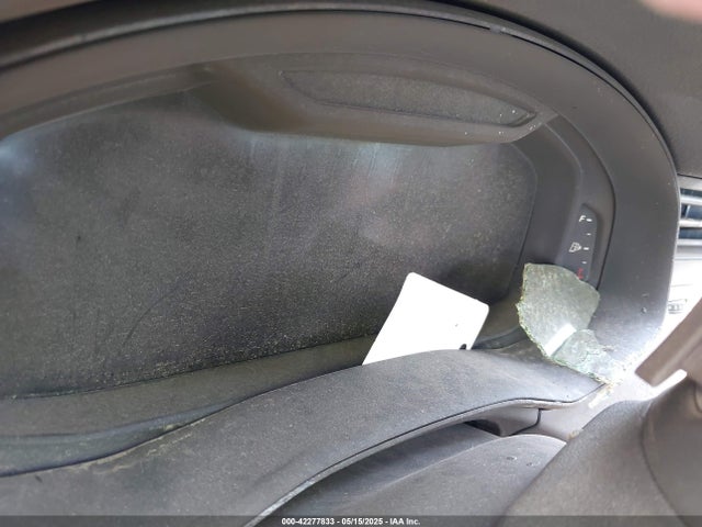 2019 AUDI Q8 WA1BVAF1XKD011772 Photo 6