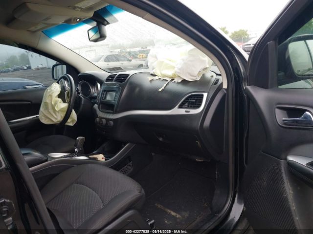 3C4PDCGG2GT112139 Dodge Journey Crossroad