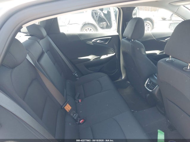 1G1ZD5ST5SF156074 Chevrolet Malibu Fwd 1lt