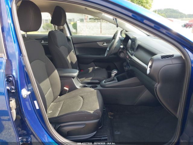 3KPF24AD0KE135616 KIA Forte Lxs