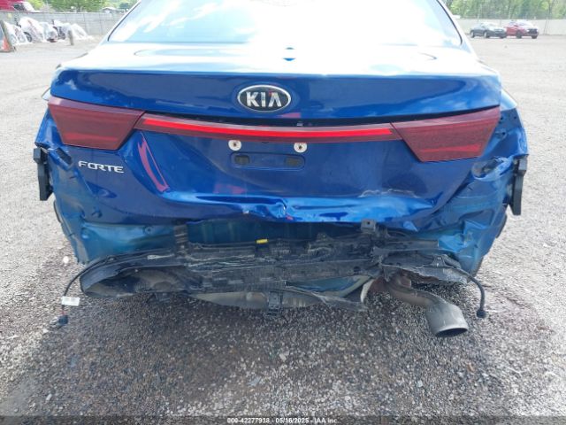 3KPF24AD0KE135616 KIA Forte Lxs