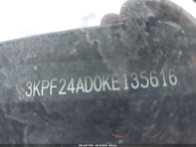 3KPF24AD0KE135616 KIA Forte Lxs