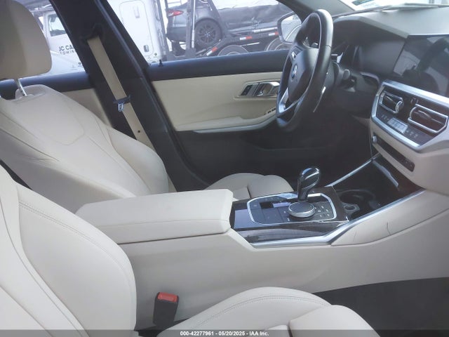 2020 BMW 330I 3MW5R1J08L8B26498 Photo 4