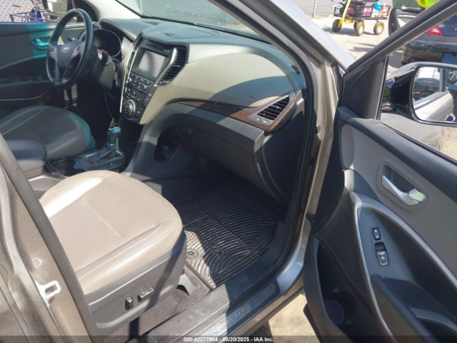 5NMZU3LB7HH025791 Hyundai Santa Fe Sport 2.4l
