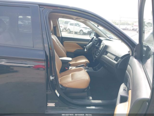 2014 MITSUBISHI OUTLANDER JA4AD3A34EZ011406 Photo 4
